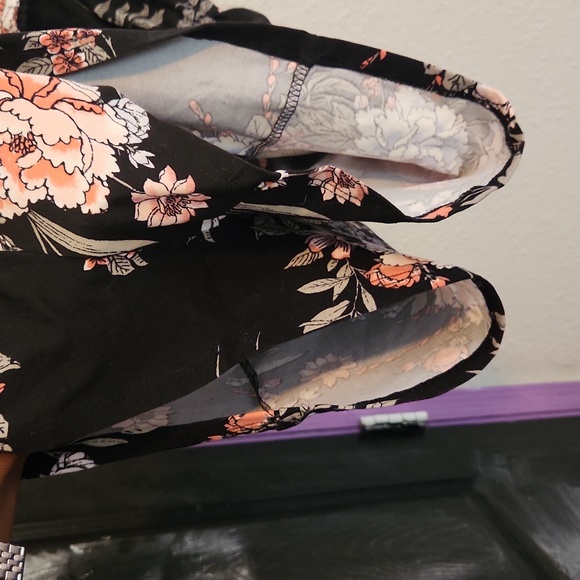 Meduim off the Shouler Romper - Picture 3 of 3